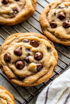 Easy Chocolate Chip Cookies