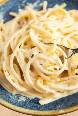 10-Minute Cream Cheese Pasta
