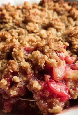 Best Rhubarb Crisp